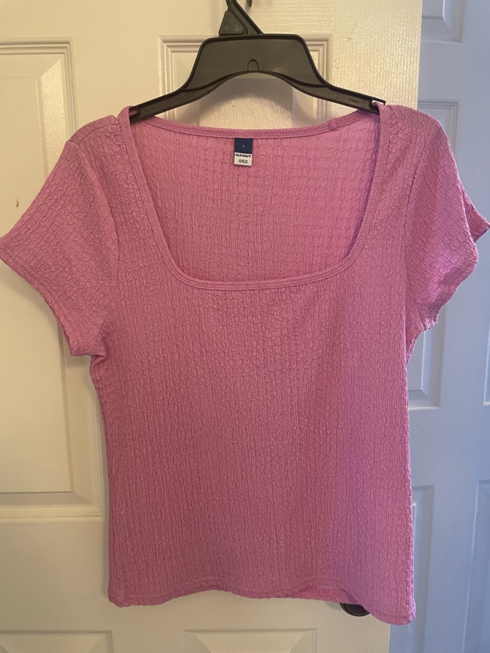 Old Navy short sleeve top, lilac sz L